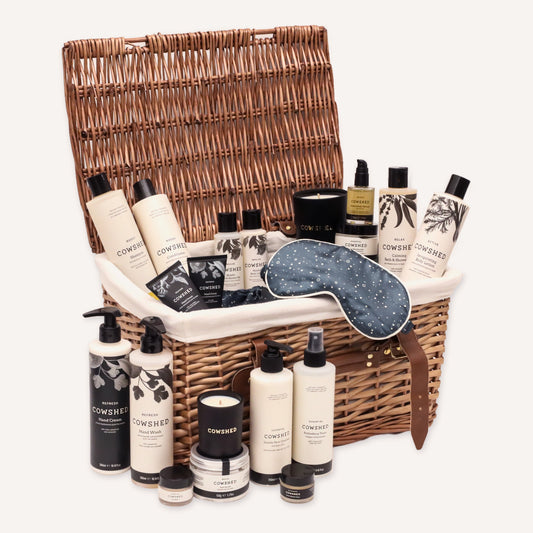 A Very Cowshed Christmas Hamper